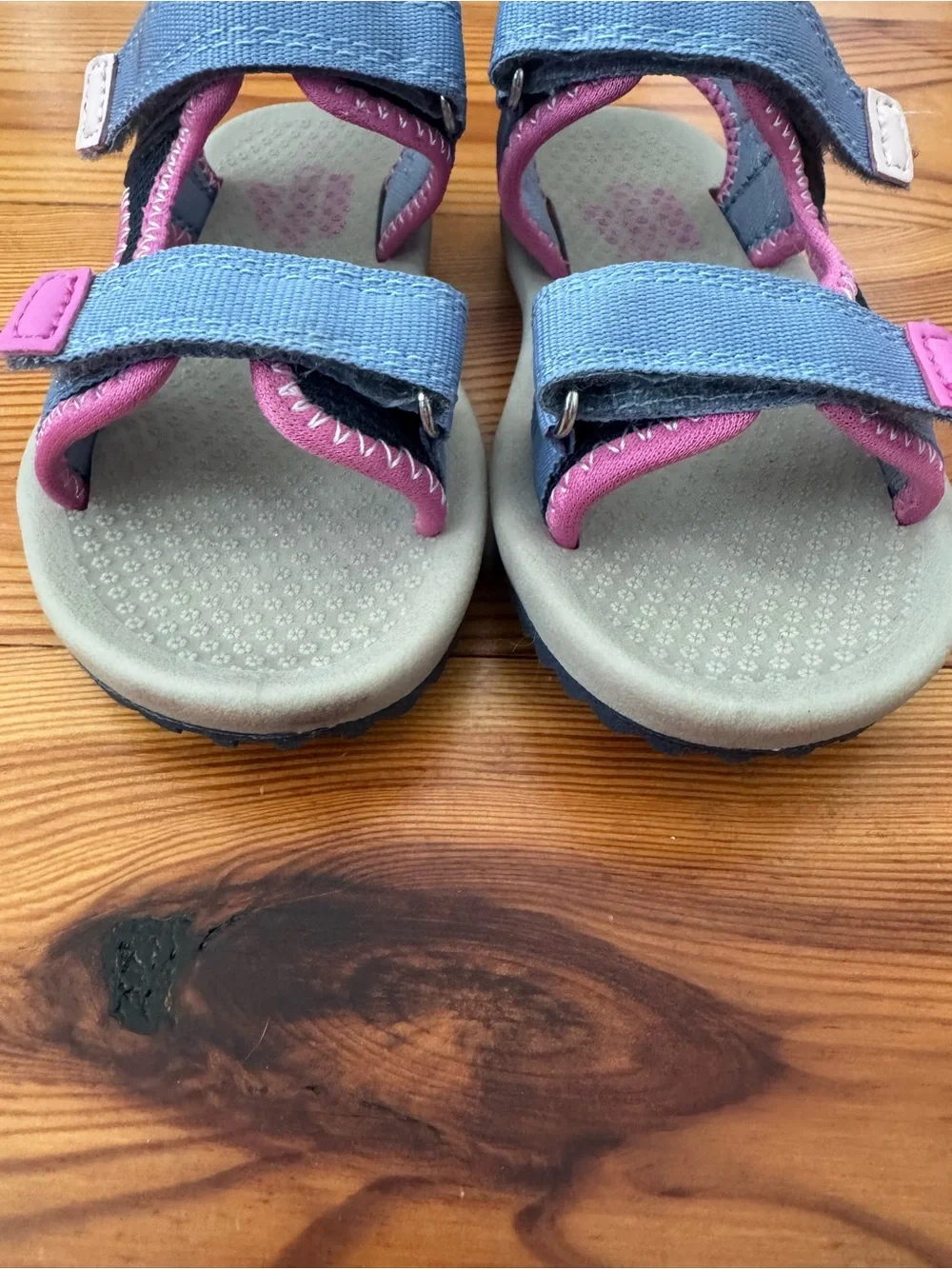 Kids OshKosh B’gosh Horchata Blue Pink Hook-and-Loop Sandals size 9 Toddler EUC